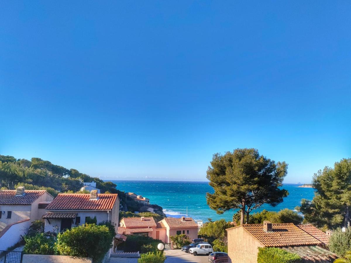 Appartement Avec Terrasse Vue Mer, Proximite Plage, Place Parking Sanary-sur-Mer Exterior foto