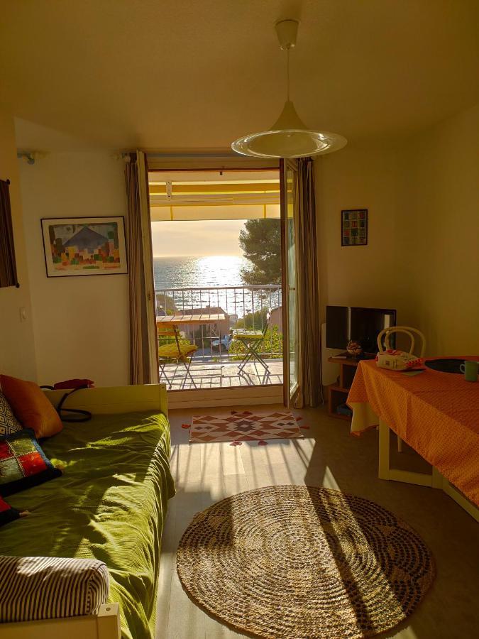 Appartement Avec Terrasse Vue Mer, Proximite Plage, Place Parking Sanary-sur-Mer Exterior foto